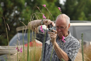 2015 Bus Tour Eswyn's Alpine Garden