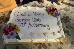 Darlene-Veitch-2023-07-22-Club-picnic-70th-anniversary-cake