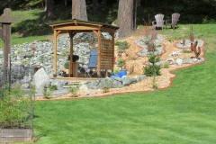 2023-05-07-Open-Garden-Darlene-Veitch-looking-up